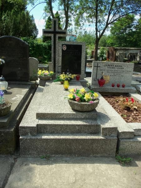 Zdjęcie grobu Bronisława Adamczyk (1)