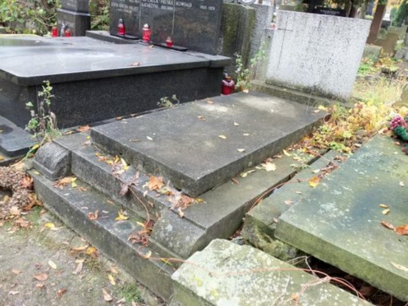 Zdjęcie grobu Włodzimierz Bażan (1)