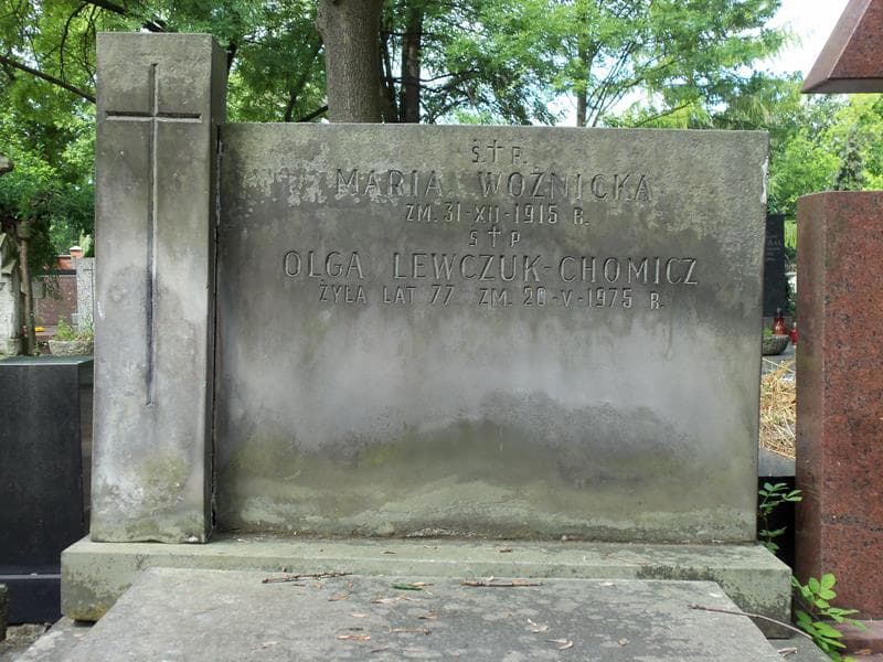 Zdjęcie grobu Olga Lewczuk-Chomicz (2)