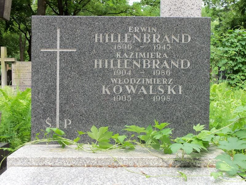 Zdjęcie grobu Kazimiera Hillenbrand (2)