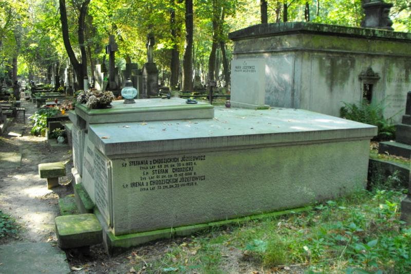 Zdjęcie grobu Walerja Chodzicka (1)