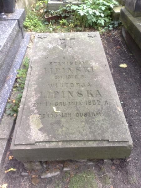 Zdjęcie grobu Wiktorja Lipińska (2)