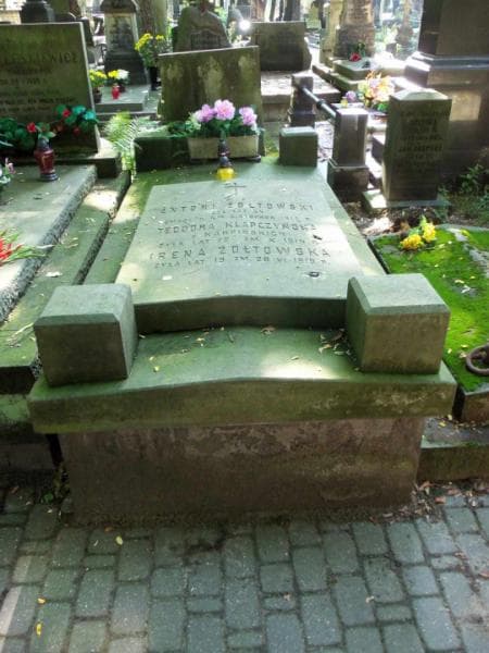 Zdjęcie grobu: Irena Żółtowska
