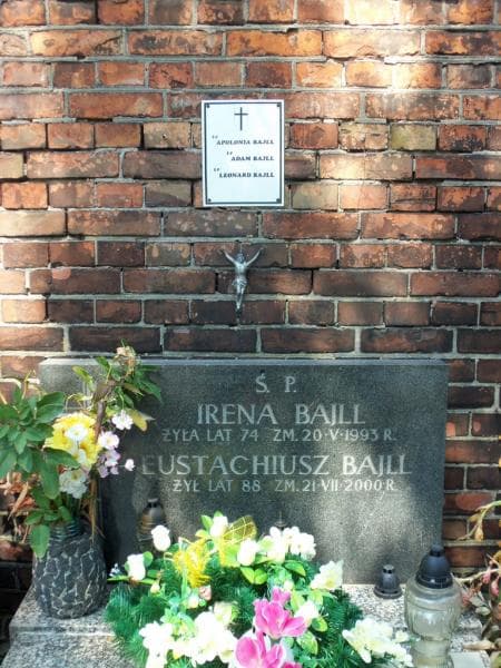 Zdjęcie grobu Adam Bajll (2)
