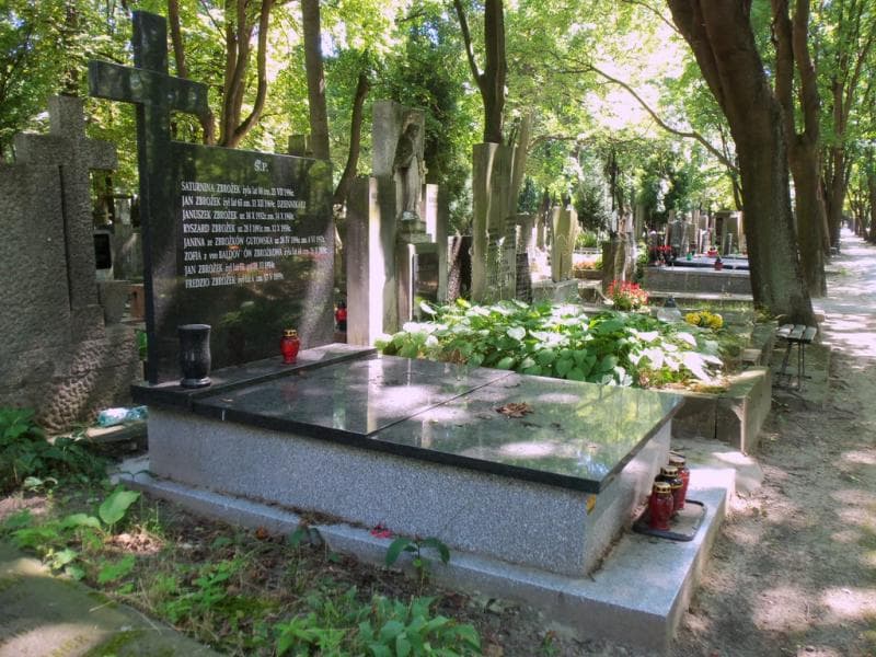 Zdjęcie grobu: Saturnina Zbrożek