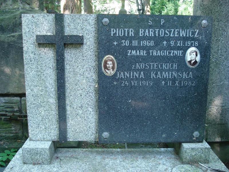 Zdjęcie grobu Piotr Bartoszewicz (1)