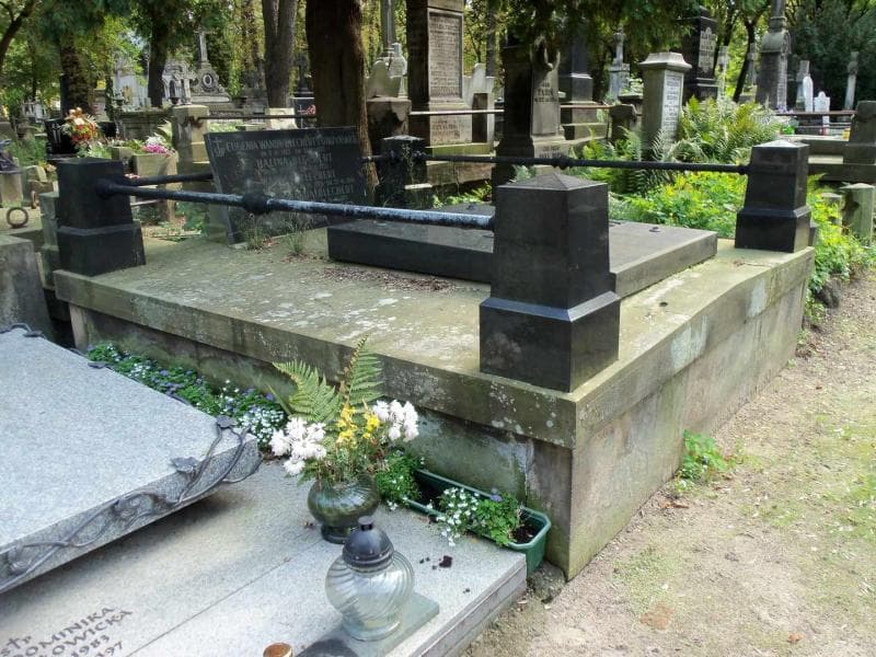Zdjęcie grobu Ojrzyńscy (1)