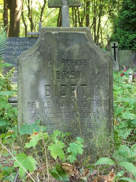 Zdjęcie grobu Adrien Bidet (2)