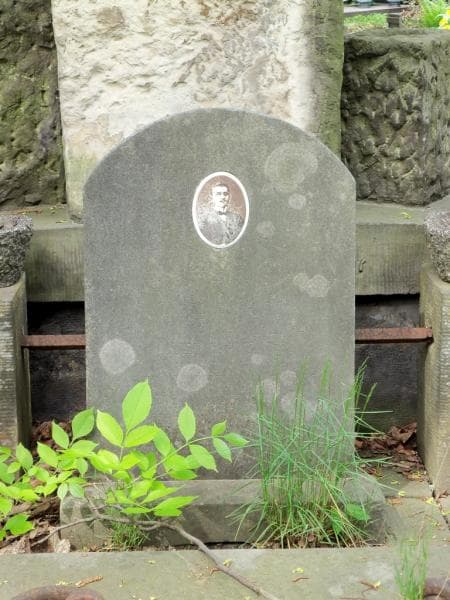 Zdjęcie grobu Romuald Stanisław Biernat (2)