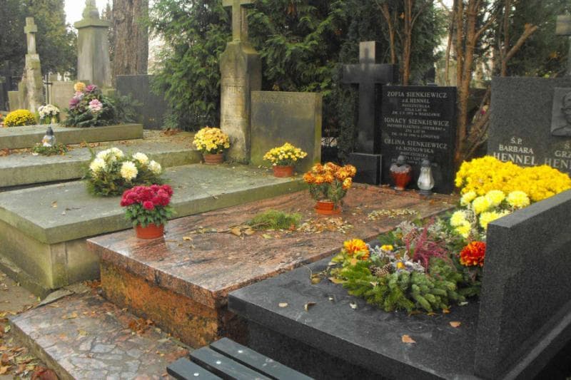 Zdjęcie grobu Celina Sienkiewicz (1)