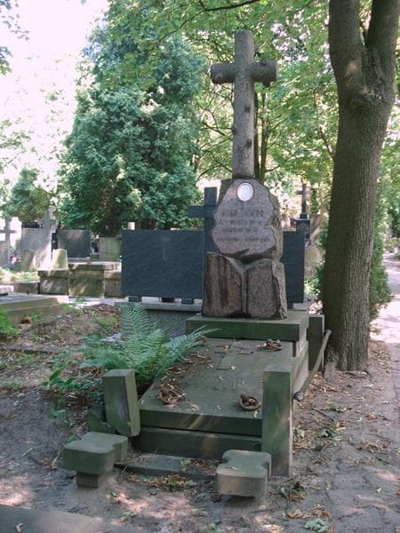 Zdjęcie grobu Adam Tryfon (1)