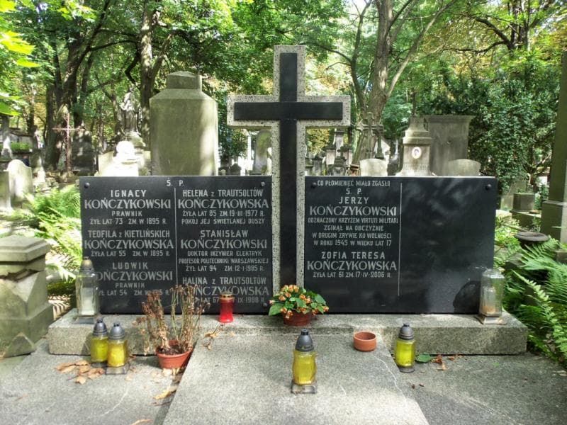 Zdjęcie grobu Zofia Teresa Kończykowska (2)