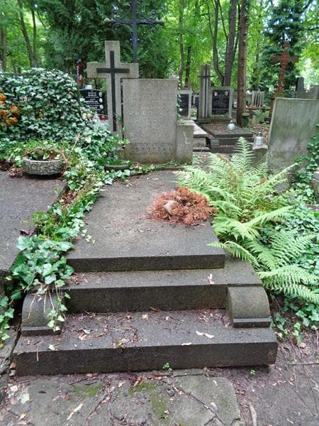 Zdjęcie grobu Edward Bogucki (1)