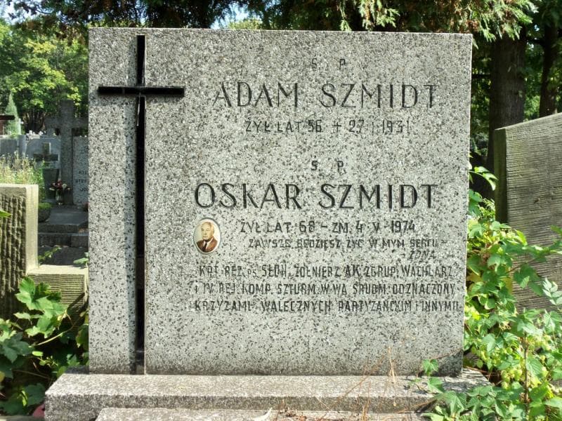 Zdjęcie grobu Oskar Szmidt (2)