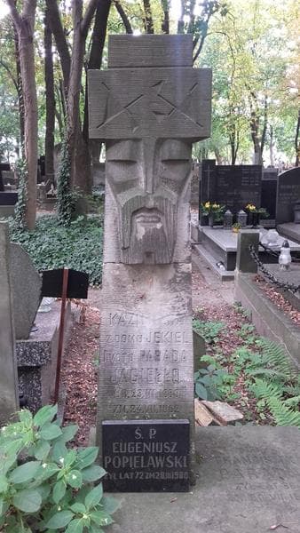 Zdjęcie grobu Eugeniusz Popielawski (2)
