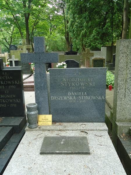Zdjęcie grobu Włodzimierz Stykowski (2)
