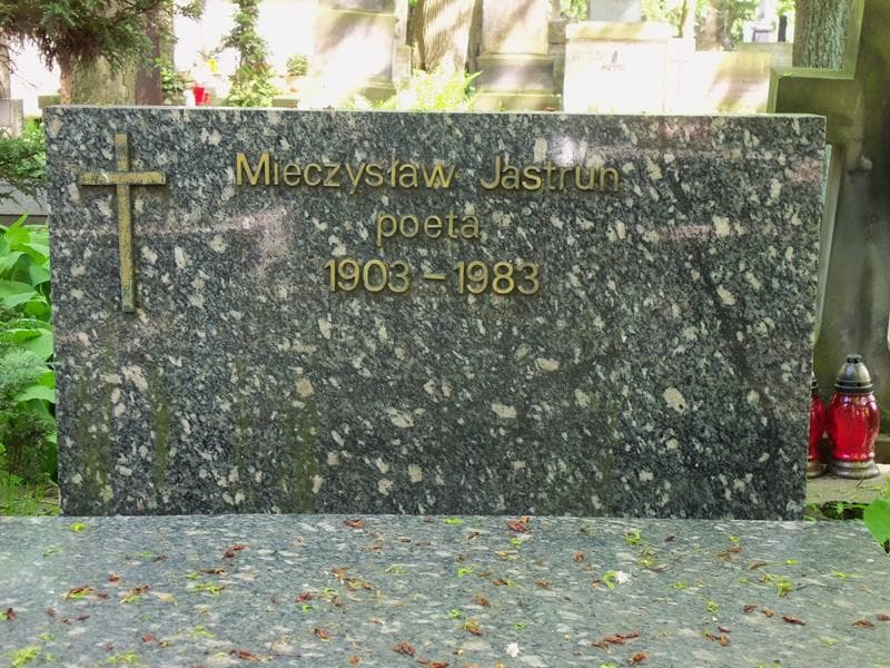 Zdjęcie grobu Mieczysław Jastrun (2)