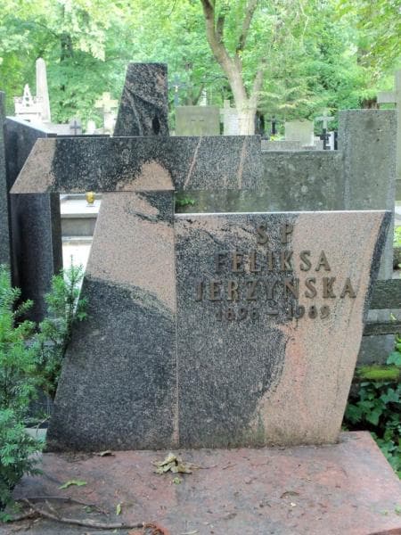 Zdjęcie grobu Feliksa Jerzyńska (2)