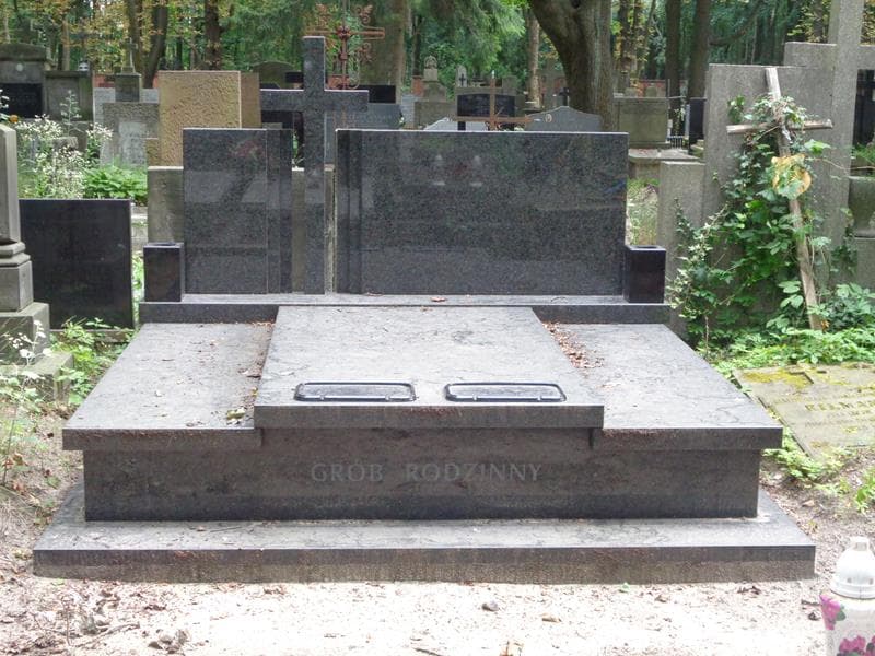 Zdjęcie grobu Anonim (1)