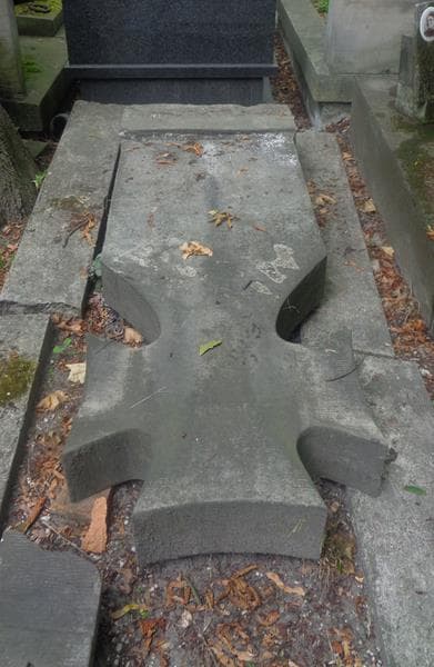 Zdjęcie grobu Władysława Jaskólska (2)