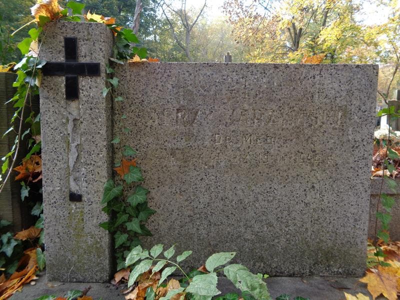 Zdjęcie grobu Jerzy Jarzymski (2)