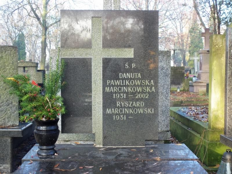 Zdjęcie grobu Danuta Pawlikowska Marcinkowska (2)