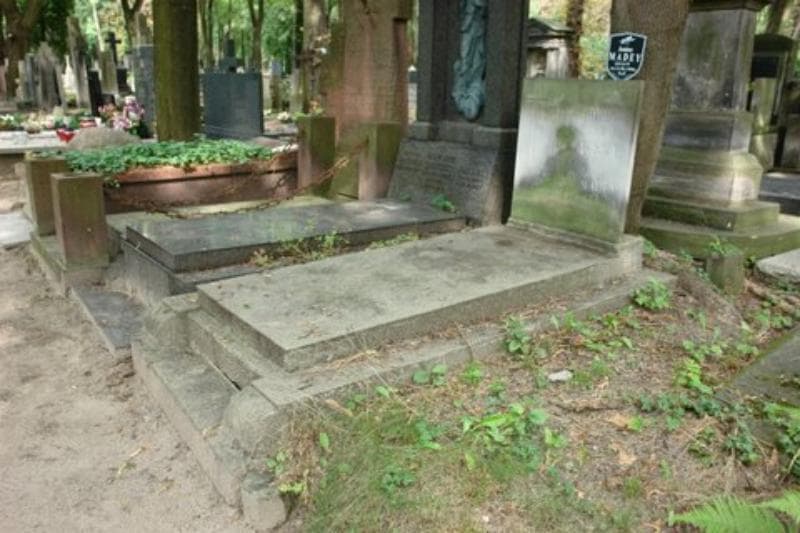 Zdjęcie grobu Janina Madey (1)