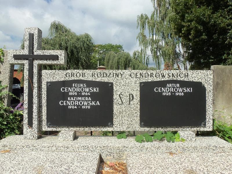 Zdjęcie grobu Artur Cendrowski (2)