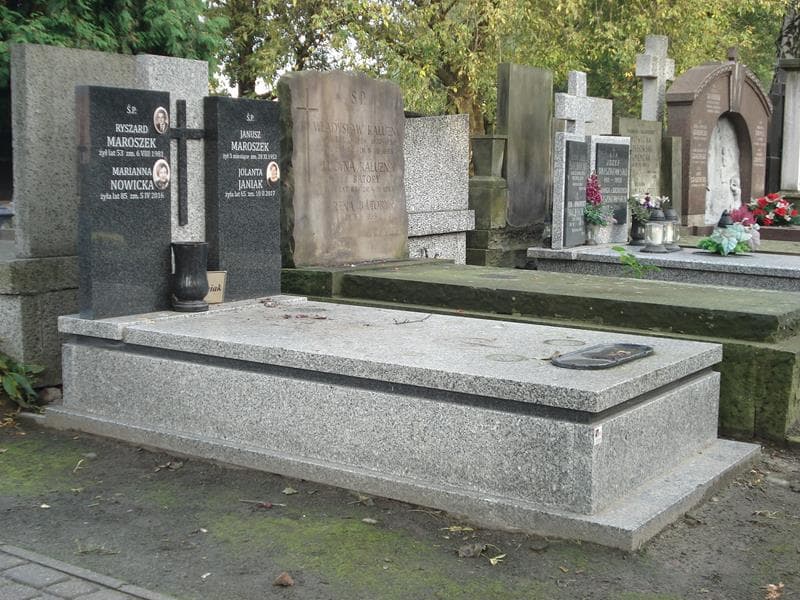 Zdjęcie grobu Janusz Maroszek (1)