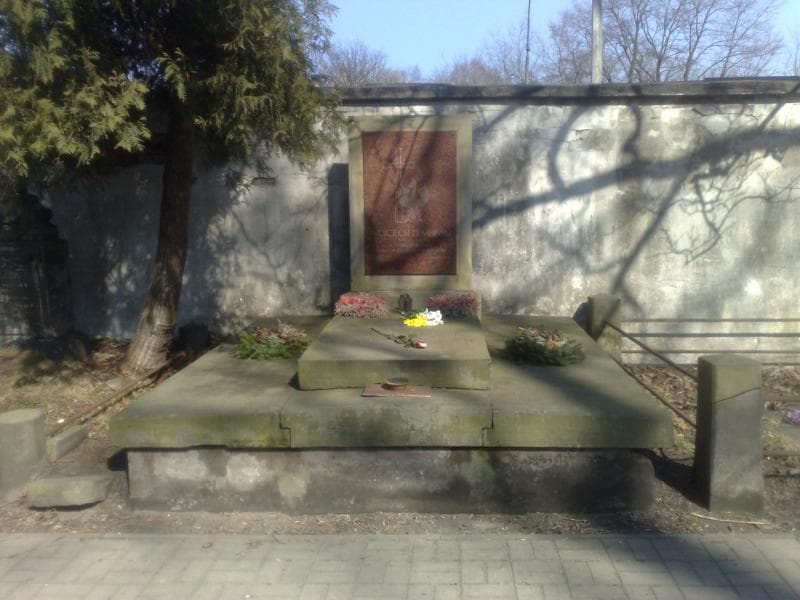 Zdjęcie grobu: Tadeusz Dembiński
