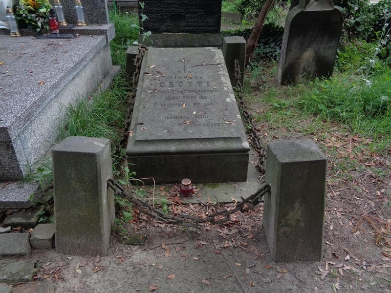Zdjęcie grobu Mikołaj Crotti (1)
