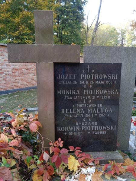 Zdjęcie grobu Monika Piotrowska (2)