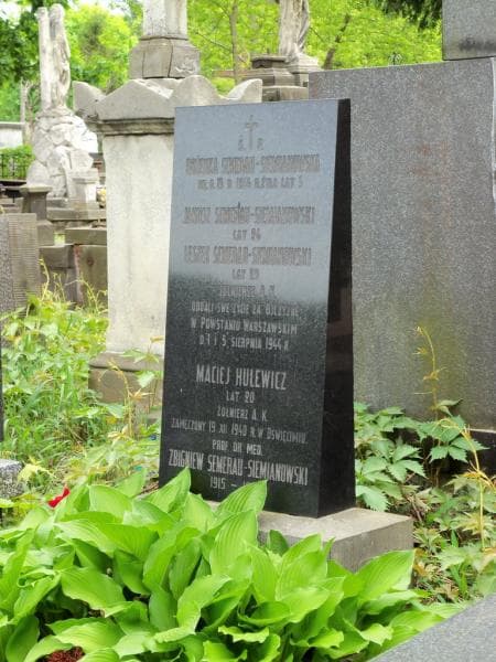 Zdjęcie grobu Maciej Hulewicz (2)