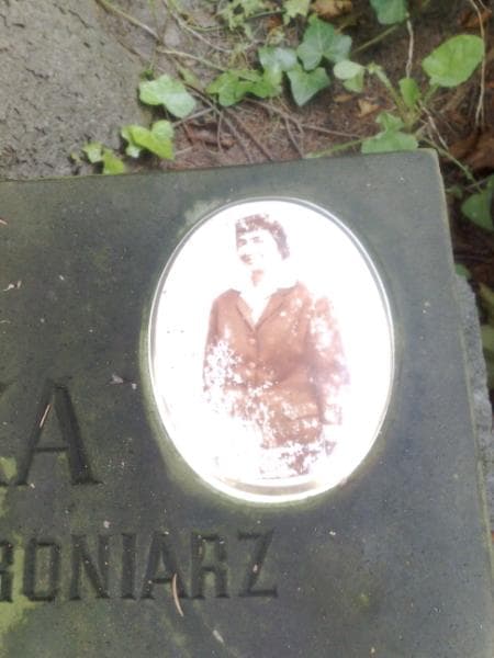 Zdjęcie grobu Wiesława Kozierska (2)