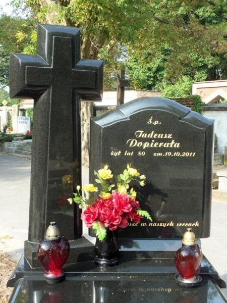 Zdjęcie grobu Tadeusz Dopierała (2)