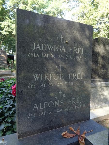 Zdjęcie grobu Wiktor Frej (2)