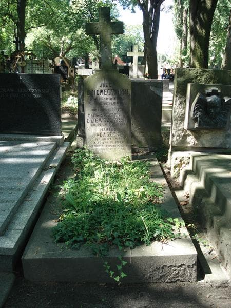 Zdjęcie grobu: Marian Adaszek