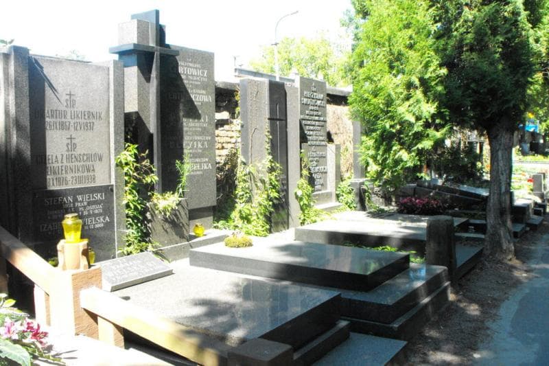 Zdjęcie grobu Maksymiljan Certowicz (2)