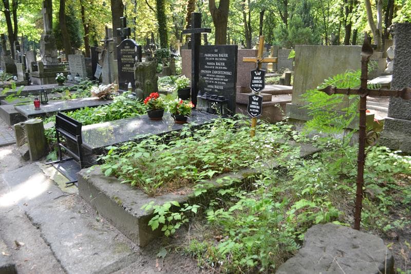 Zdjęcie grobu: Emilia Lesiecka