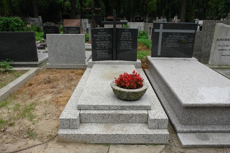 Zdjęcie grobu Michał Białkowski (1)