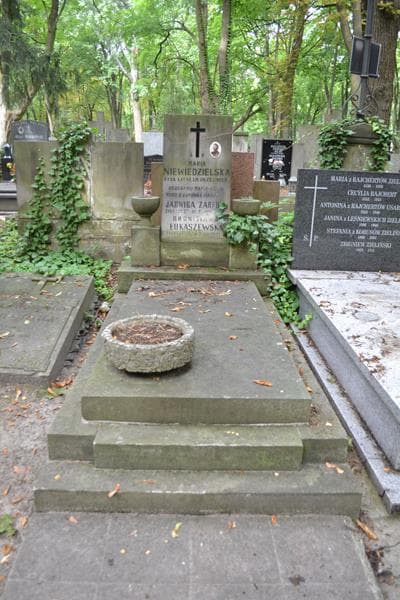 Zdjęcie grobu Maria Niewiedzielska (1)