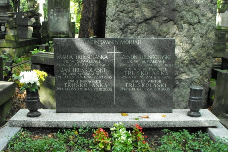 Zdjęcie grobu Zenon Truskolaski (1)