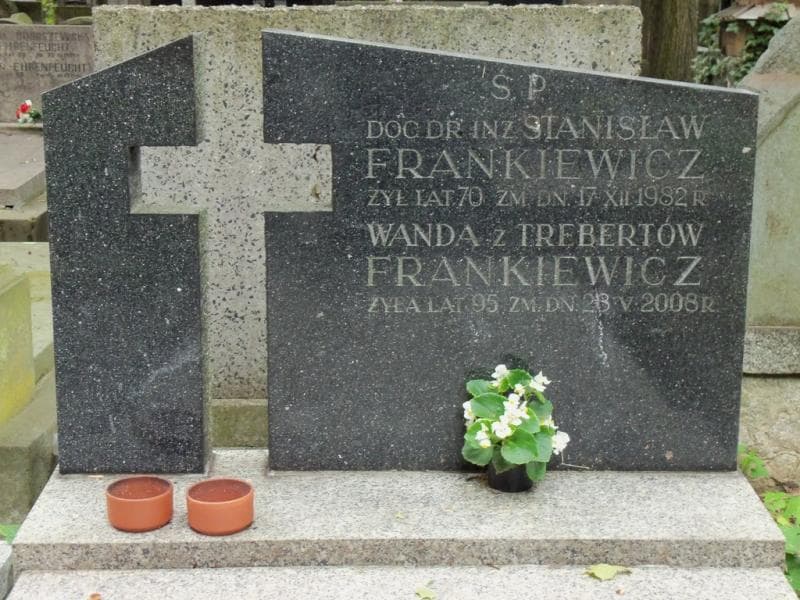 Zdjęcie grobu Stanisław Frankiewicz (2)
