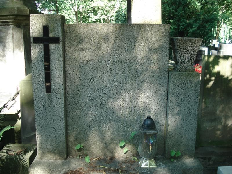 Zdjęcie grobu Franciszka Tomczak (1)