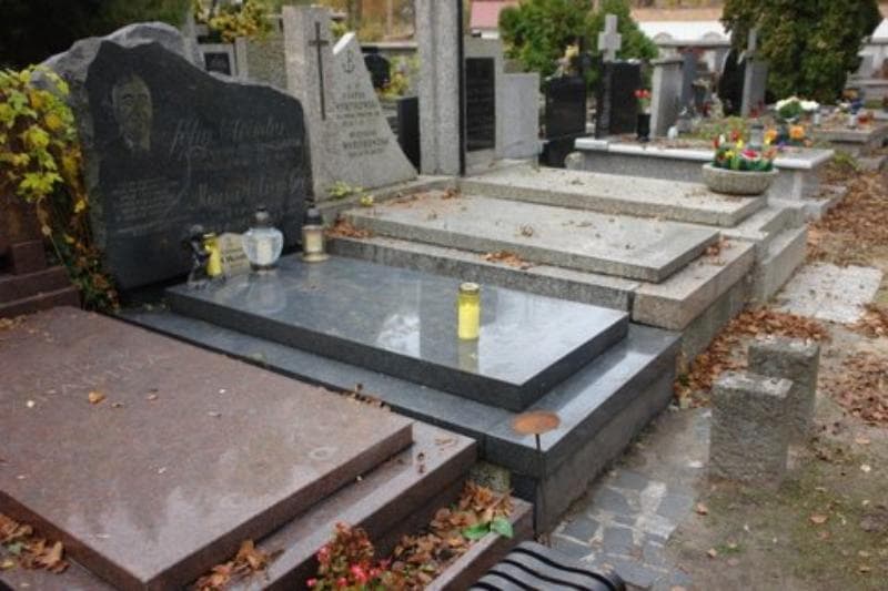 Zdjęcie grobu Elżbieta Okoń (1)