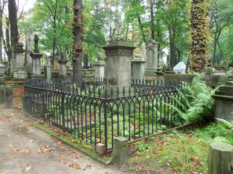 Zdjęcie grobu Ignacy Tadeusz Królikowski (1)