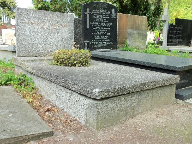 Zdjęcie grobu Eugenia Bernaś (1)