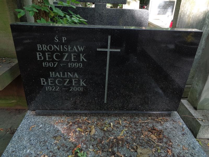 Zdjęcie grobu Halina Beczek (2)