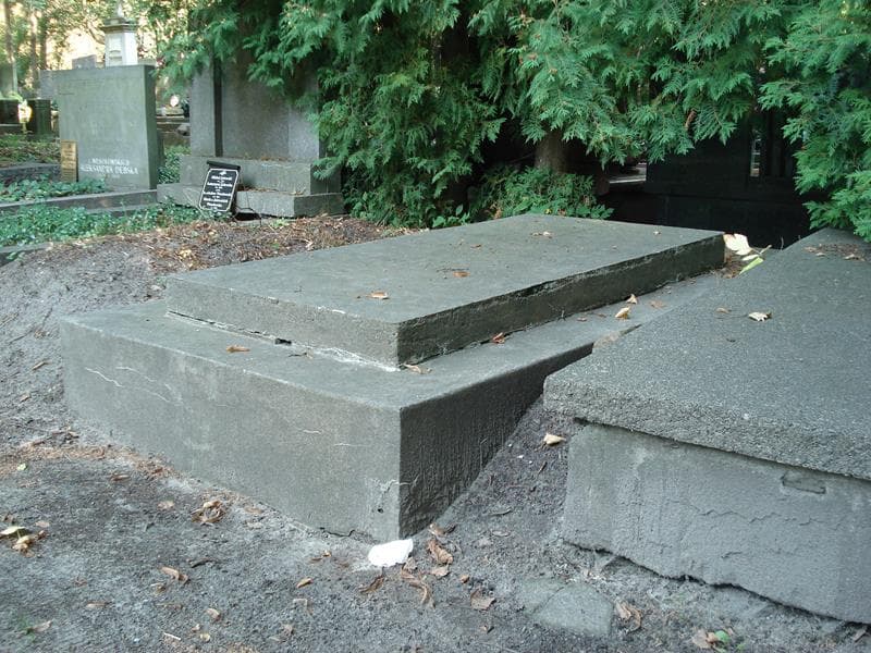 Zdjęcie grobu Janusz Mierzanowski (2)
