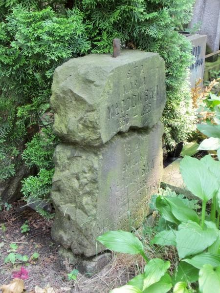 Zdjęcie grobu Marja Młodowska (2)